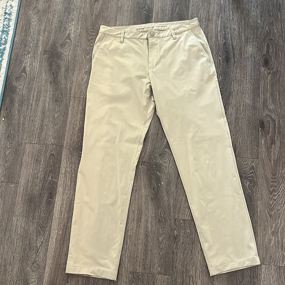 RHONE The Commuter Pants. 33 x 31